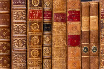 Von den Ursprüngen der Schrift bis zur Rolle mit Bedeutung