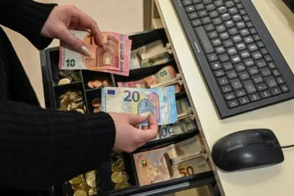 EU plant Bargeldpflicht - Ausnahme für Automaten sorgt für Kritik