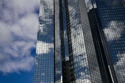 Razzia bei Zentrale der Deutschen Bank