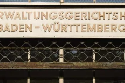 Rundfunkbeitrag vor Gericht: Kläger fordern Prüfung von Vielfalt und Ausgewogenheit
