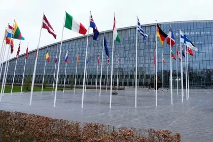 NATO: Plan für Ukraine-Hilfe beschlossen - Selenskyj fordert sieben Patriot-Systeme
