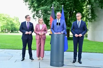 Merz baut Regierung um: Das sind die Neuen - und so geht es weiter