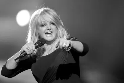 Hymnen für die Ewigkeit: Popstar Bonnie Tyler ist tot