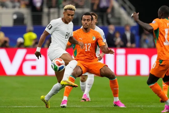 Torschütze Antonio Nusa (l) war einer der auffälligsten Spieler bei Norwegen.