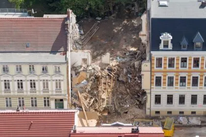 MDR: Zwei Festnahmen nach Hauseinsturz in Görlitz