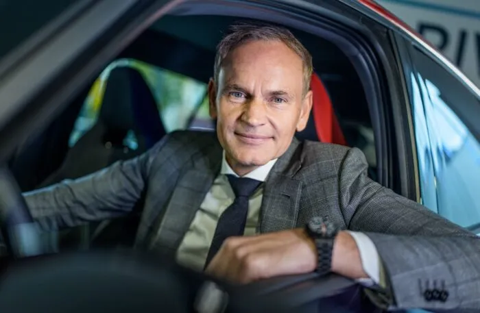 Er soll bis Ende 2030 an der Spitze des Konzerns bleiben und den Sparkurs vorantreiben: VW-Chef Oliver Blume. (Archivbild)