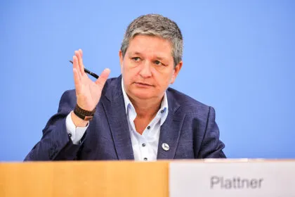 Nach OpenAI-Angriff: BSI plant KI-Sicherheitsinstitut