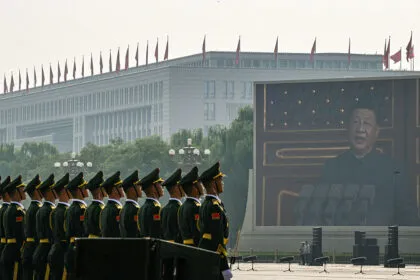 Chinas Militär in der Krise: Xis Säuberungen hinterlassen Lücken