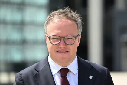 BSW Thüringen stellt sich gegen Bundesvorstand und hält zu Voigt