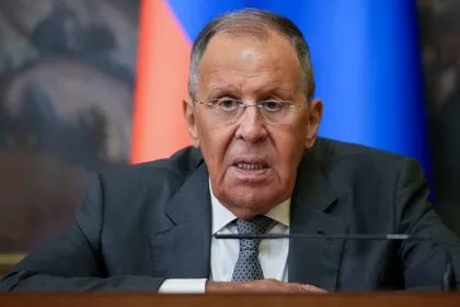 Nach Lawrows Äußerungen: Bundesregierung weist russische Drohungen zurück