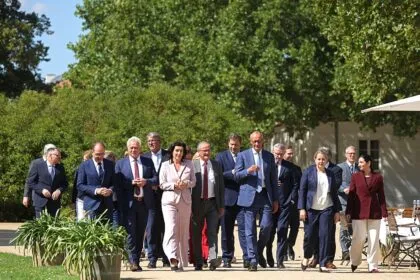 Kabinett berät über Wirtschaft - Merz sieht „große Potenziale“