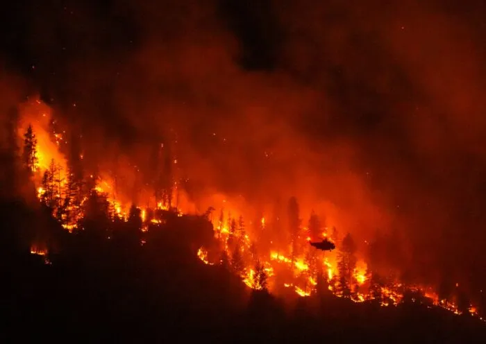 Mit einer sich erhöhenden Ausbreitungsgeschwindigkeit nimmt auch die Intensität der Feuer zu.