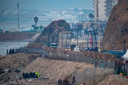 Ceuta rüstet sich gegen neuen Migrantenansturm - Grenze massiv gesichert