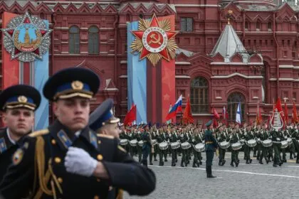 Putin in Moskau: „Unsere Sache ist gerecht“ - Waffenruhe bis zum 11. Mai