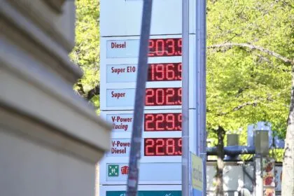 Ein Unterschied von 18,4 Cent pro Liter: 12-Uhr-Tankregel verursacht Rekordpreischwankungen