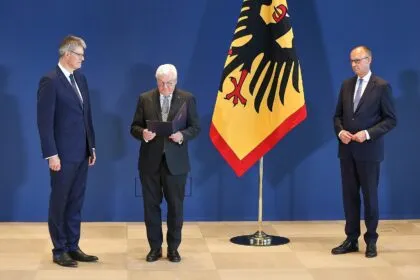 Kabinettsumbildung: Steinmeier ernennt drei neue CDU-Minister