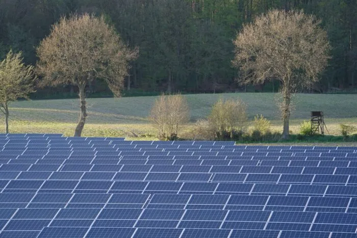 In Deutschland werden immer mehr Solaranlagen gebaut. (Archivbild)