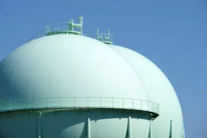 Leere Gasspeicher im März? INES besorgt um niedrigen Gasspeicherstand