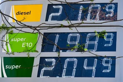 Günstig Tanken: Es muss nicht knapp vor 12:00 Uhr sein