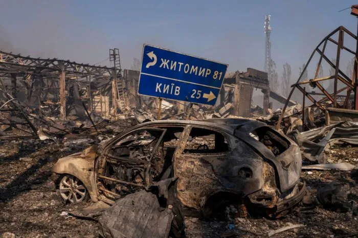 Das Munitionslager hätte nach Angaben ukrainischer Behörden nicht in einem Wohngebiet angelegt werden dürfen.