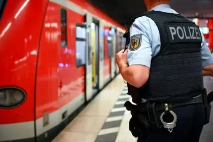 Mangel bei der Polizei: In Berlin scheitern Bewerber am Deutschtest