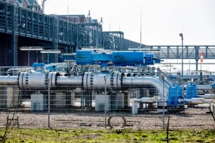 Sind die Gasspeicher halb voll oder halb leer?