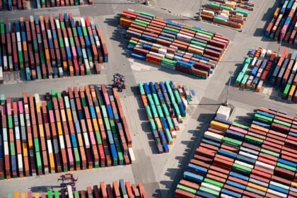 Ifo: Exporterwartungen deutscher Unternehmen stark gestiegen
