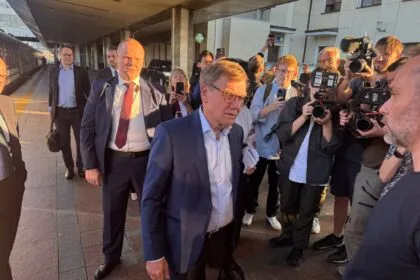Besuch in Kiew: Wadephul kündigt weitere deutsche Hilfe und Gespräch mit Rubio an