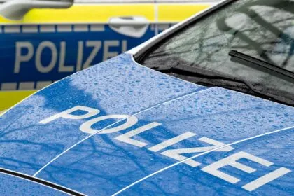 Großeinsatz in Kölner Südstadt nach Schüssen auf Café