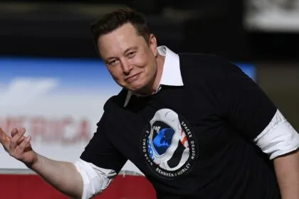 Musk-Anwalt Steinhöfel will weitere Aussagen über den SpaceX-CEO auf Rechtsverstöße prüfen