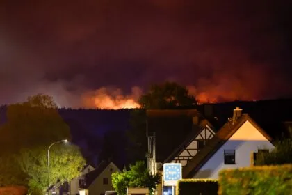 Waldbrand mit 3.000 Hektar Fläche im Hohen Venn: Lage stabil