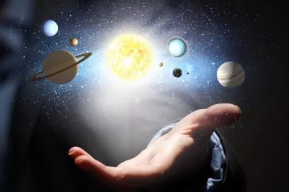 Harvard-Astronom: Wurde unser Universum im Labor erschaffen?
