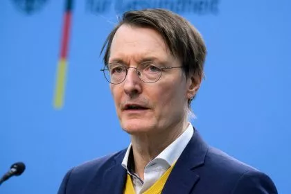Lauterbach will sich mit Ärzten treffen - Mediziner fordern Wendepunkt