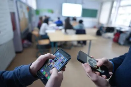 Social-Media-Altersgrenze 13? Fachleute sehen bessere Hebel