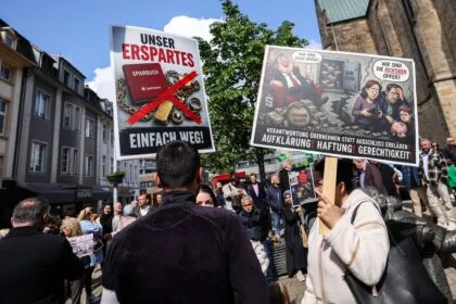 Gelsenkirchen: Hohe Schadenersatzklagen gegen Sparkasse