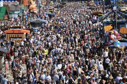 KI-Kameras und neue Konzepte: Wiesn-Sicherheit verstärkt