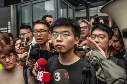 Hongkonger Aktivist Wong wegen Tiananmen-Mahnwache zu zehn Monaten Haft verurteilt