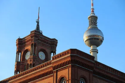 Berlin vor der Wahl: CDU, Linke, AfD fast gleichauf - nur Dreierbündnis möglich?