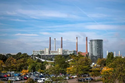 Aufschwung „auf schmalem Fundament“: Wirtschaftsinstitute sehen Wachstum bei +1,3 Prozent