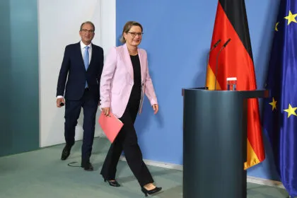 Bundesregierung beschließt Zehn-Punkte-Plan gegen islamistischen Terrorismus