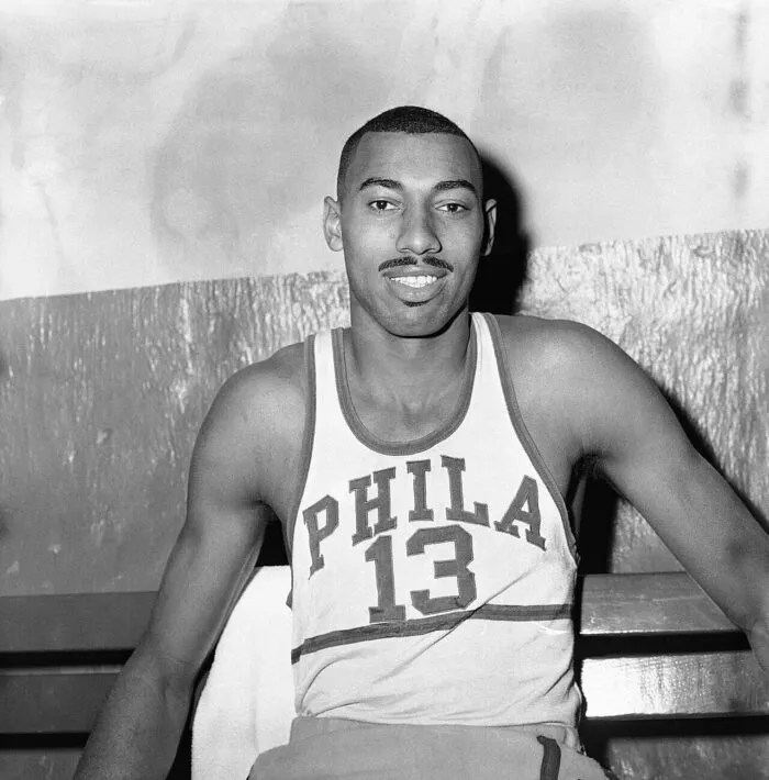 Basketballer Wilt Chamberlain trug während seiner gesamten Karriere die Trikotnummer 13