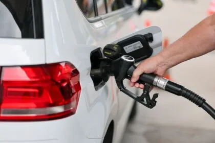 2,40 Euro für Diesel und mehr: Ruf nach neuem Spritpreisdeckel