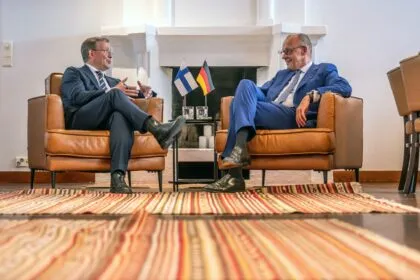 Europäer nehmen Kampf um Einfluss in der Arktis auf - Sicherheitsfragen und Bodenschätze