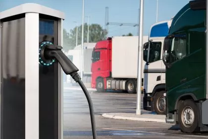 Mehr als doppelt so teuer: Umstieg auf Elektroantrieb treibt Transportkosten hoch