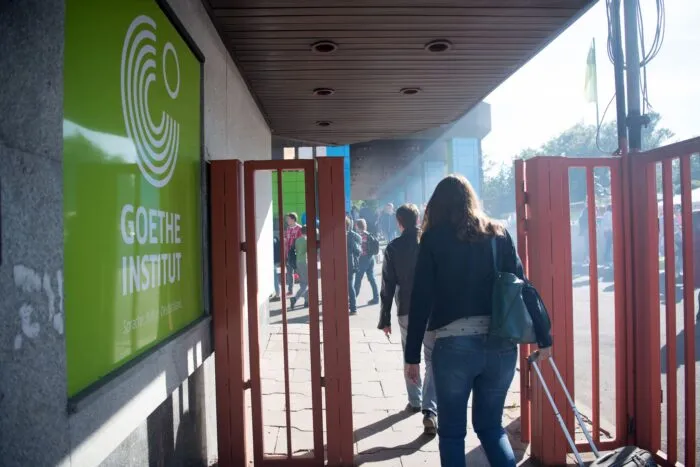 Russland hat eine Schließung des Goethe-Instituts als Reaktion auf deutsche Sanktionen angekündigt. (Archivbild)