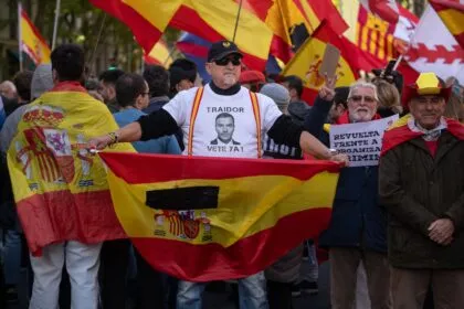 Spanien: Zehntausende fordern Rücktritt von Regierung
