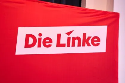 Linke wählt neue Spitze - Streit über Nahost und Gehaltsdeckel