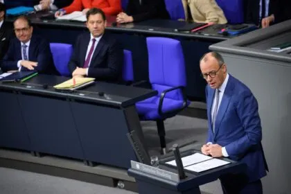 Merz ruft zu europäischer „Machtpolitik“ auf - Weidel: Deutschland nicht mehr ernstgenommen