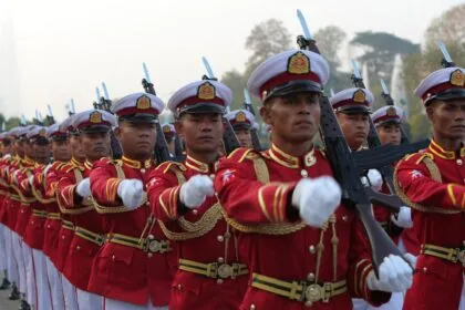 Militärpakt zwischen Russland und Myanmar geschlossen