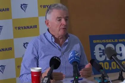 Ryanair-Chef prognostiziert: „Größten Anstieg der Flugpreise in der Geschichte“ für 2027